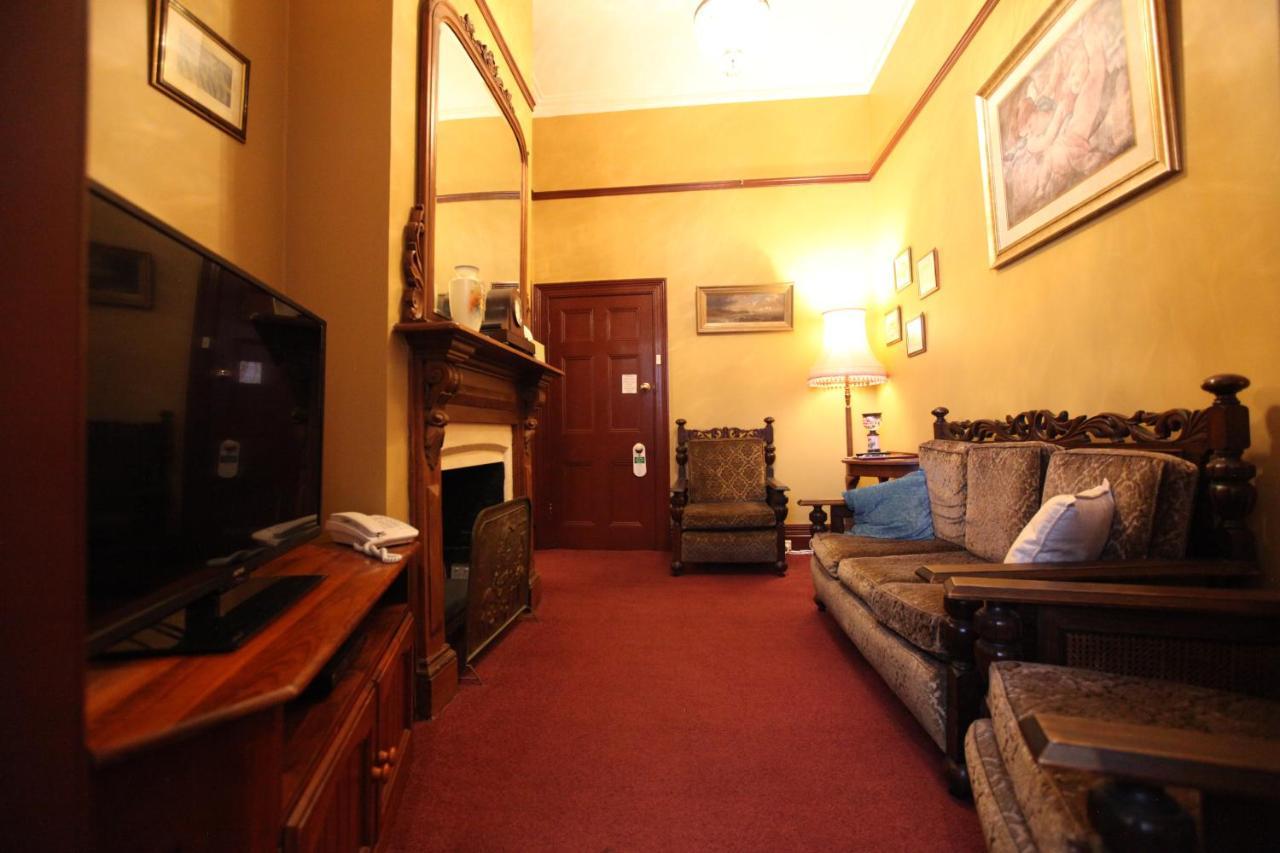 The Grand On Macfie Bed & Breakfast Devonport Exterior foto