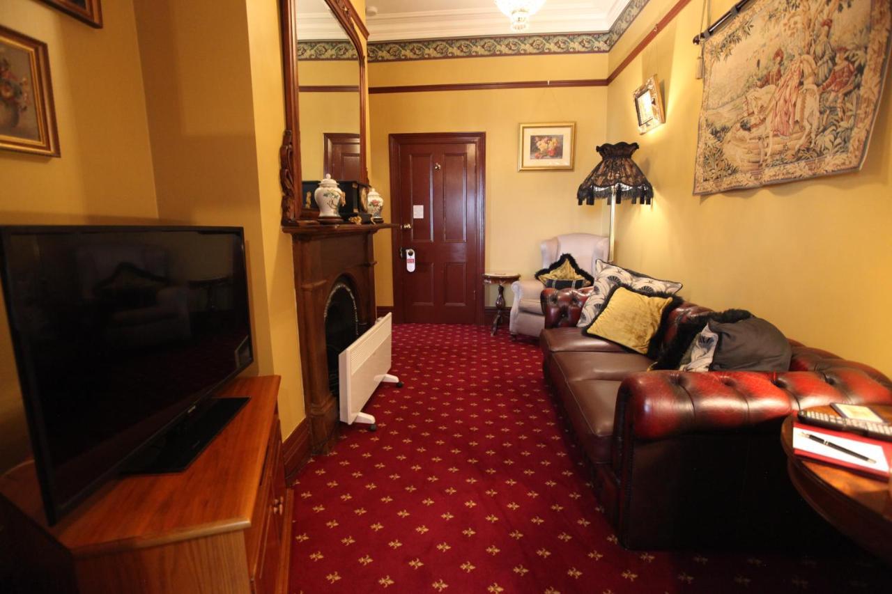 The Grand On Macfie Bed & Breakfast Devonport Exterior foto