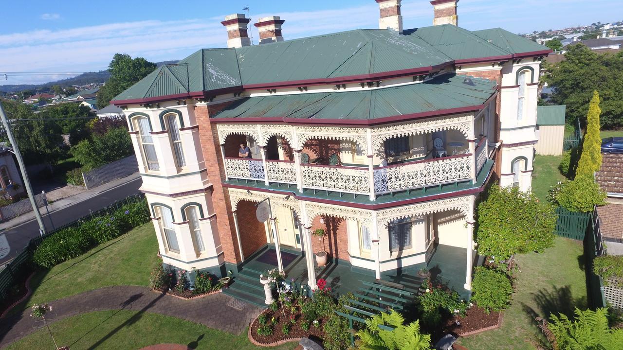 The Grand On Macfie Bed & Breakfast Devonport Exterior foto
